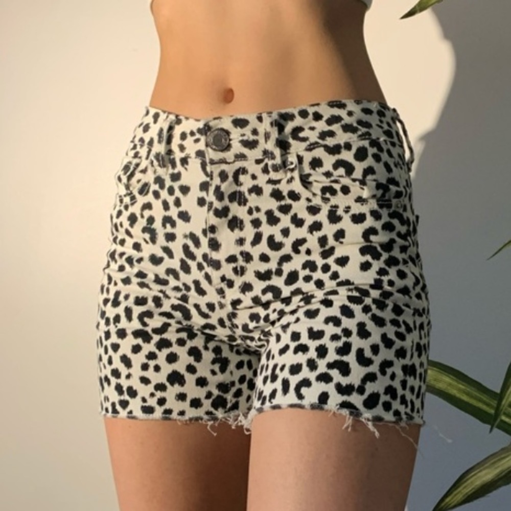 American Eagle Animal Print Leopard Shorts - Picture 1 of 8